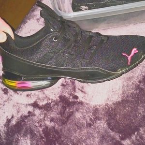 Puma Riaze Prowl Sneakers